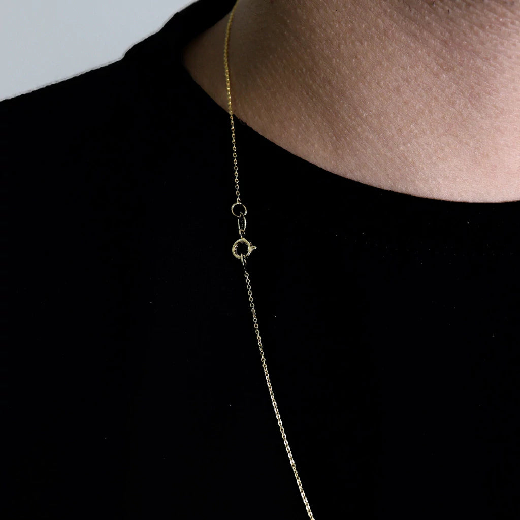 Corrente Cartier Cadeado - 1mm 70cm - Banhado a Ouro 18k - 10 miléssimos [ERRADA]